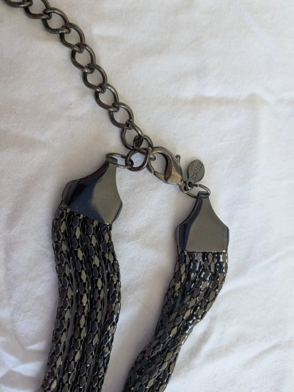 🌸 Express Charcoal Snake-chain Matinee Length Necklace